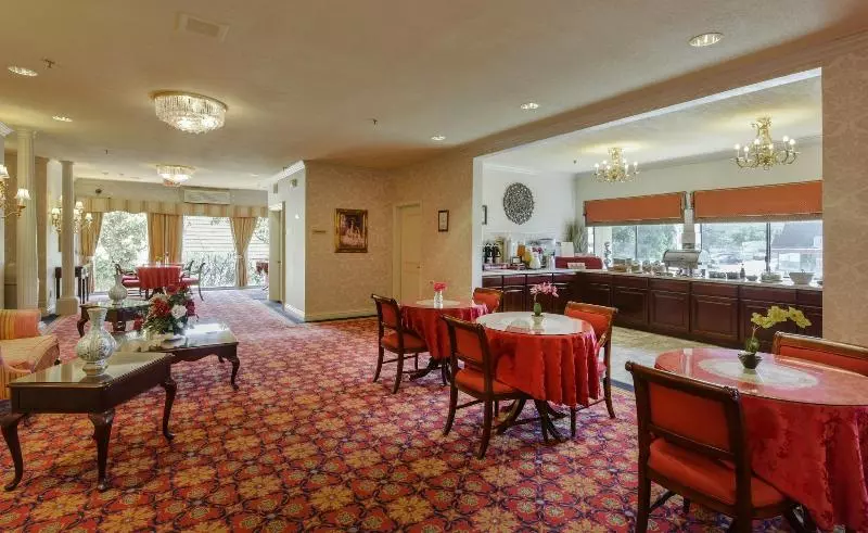 בית מלון כפרי Carlyle