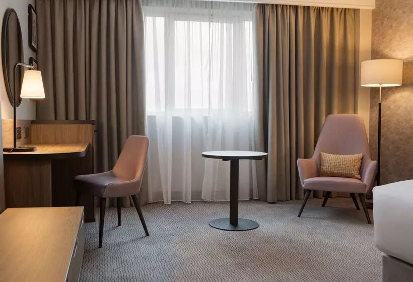 酒店 Doubletree By Hilton Dartford Bridge