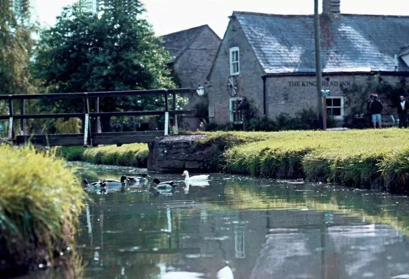 فندق Kings Head Inn