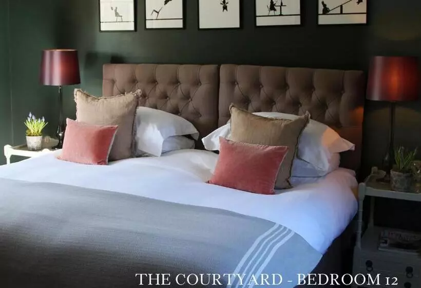 فندق Kings Head Inn