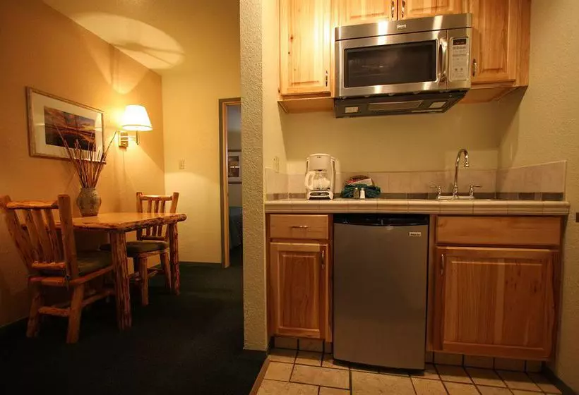 호텔 The Lodge At Lake Tahoe By Vri Americas