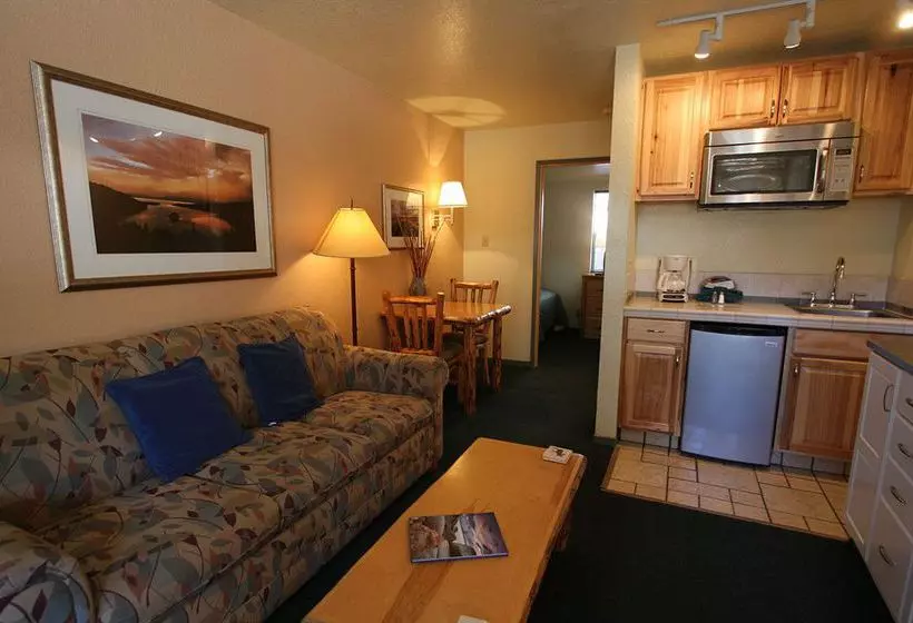 호텔 The Lodge At Lake Tahoe By Vri Americas