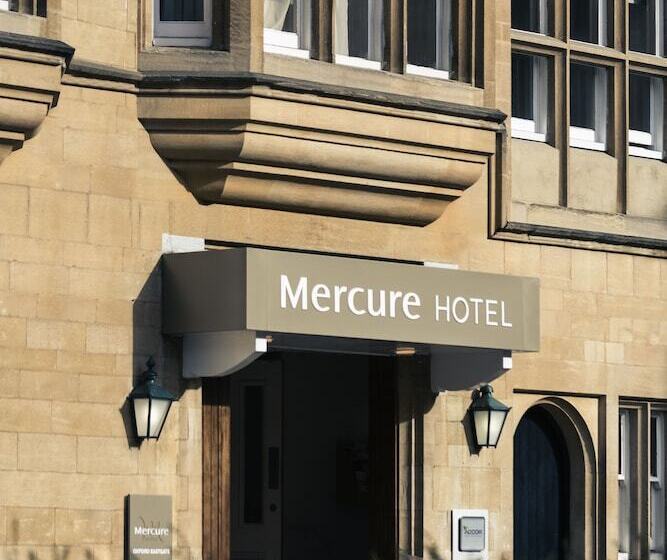 בית מלון כפרי Mercure Oxford Eastgate