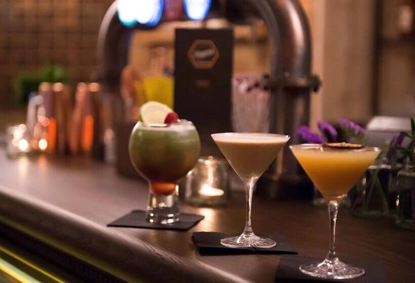 בית מלון כפרי Mercure Oxford Eastgate