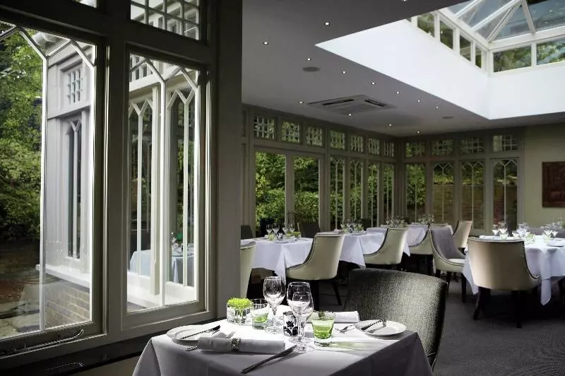 Rowhill Grange Hotel & Utopia Spa