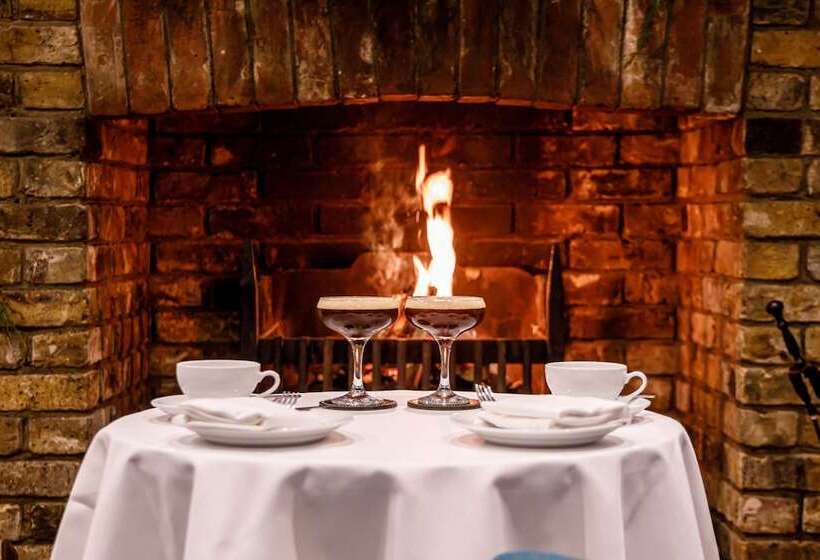 Rowhill Grange Hotel & Utopia Spa