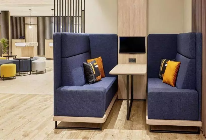 Отель Schwerin Seven Lakes