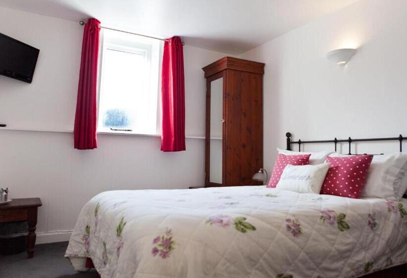 Hotell The Old School