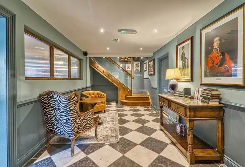 酒店 The Wellington Arms