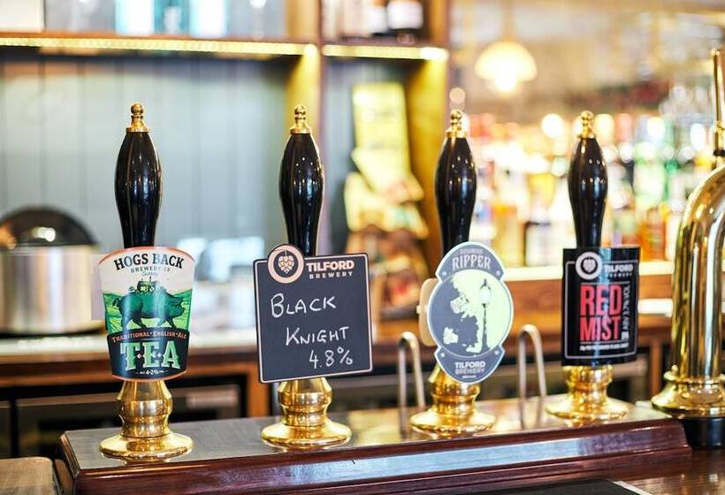 호텔 The Wellington Arms