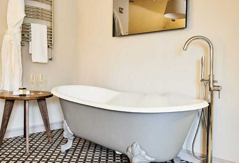 호텔 The Wellington Arms