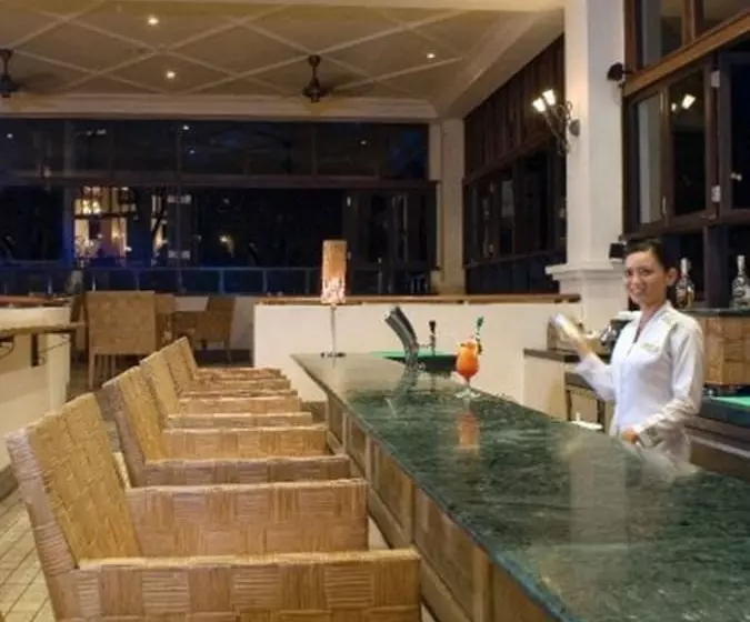 استراحتگاه Avillion Port Dickson