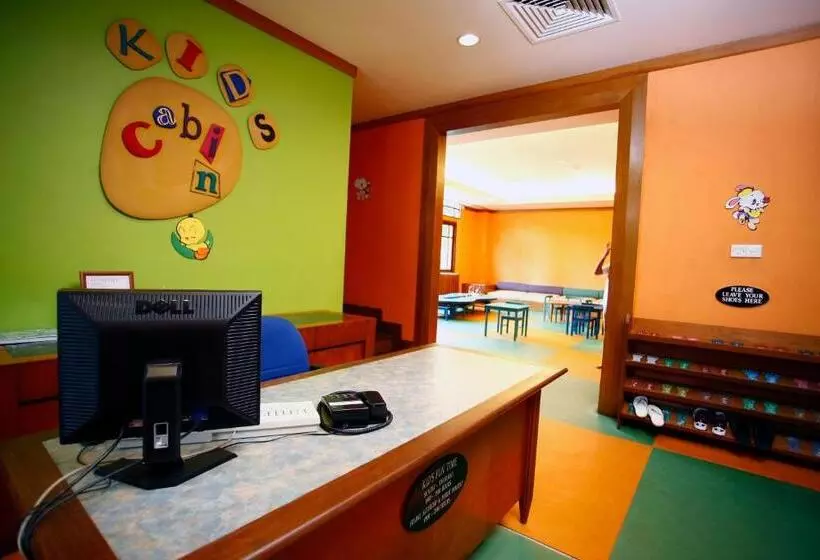 استراحتگاه Avillion Port Dickson