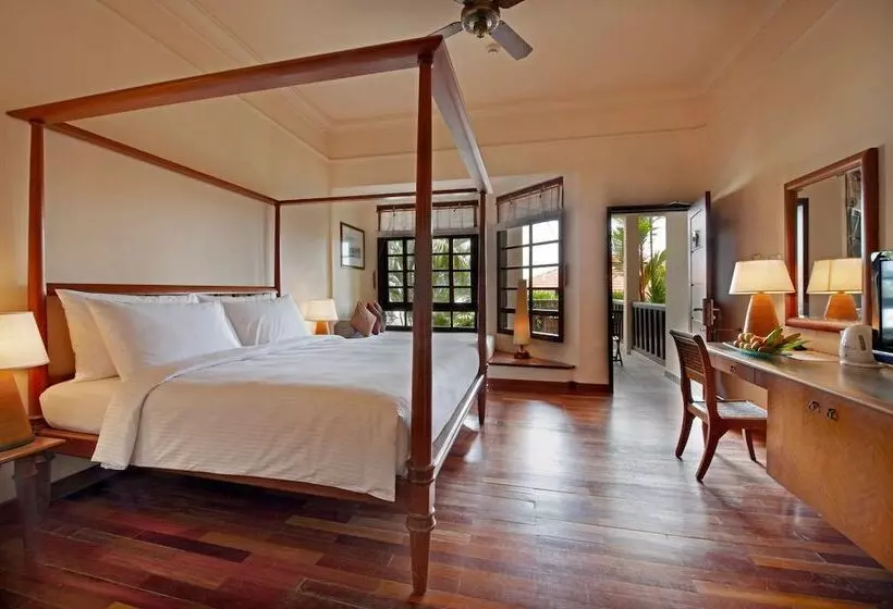 استراحتگاه Avillion Port Dickson