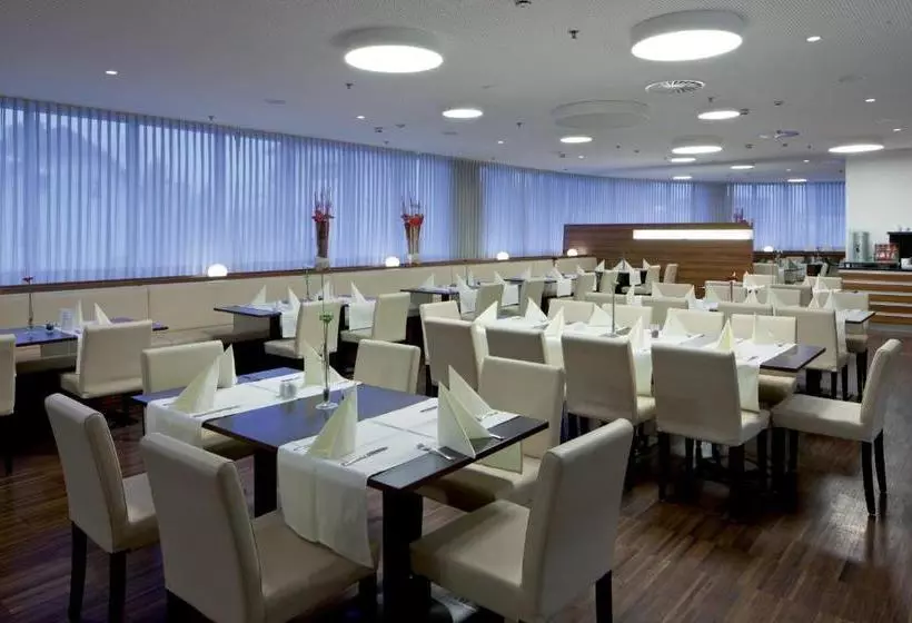 Austria Trend Hotel Salzburg West