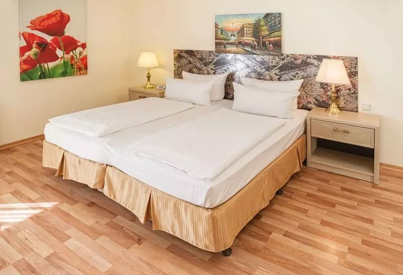 هتل Am Schloß Köpenick By Golden Tulip