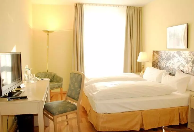 هتل Am Schloß Köpenick By Golden Tulip