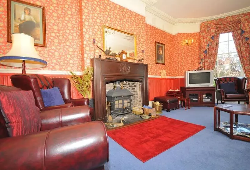 ホテル Edderton Hall Country House