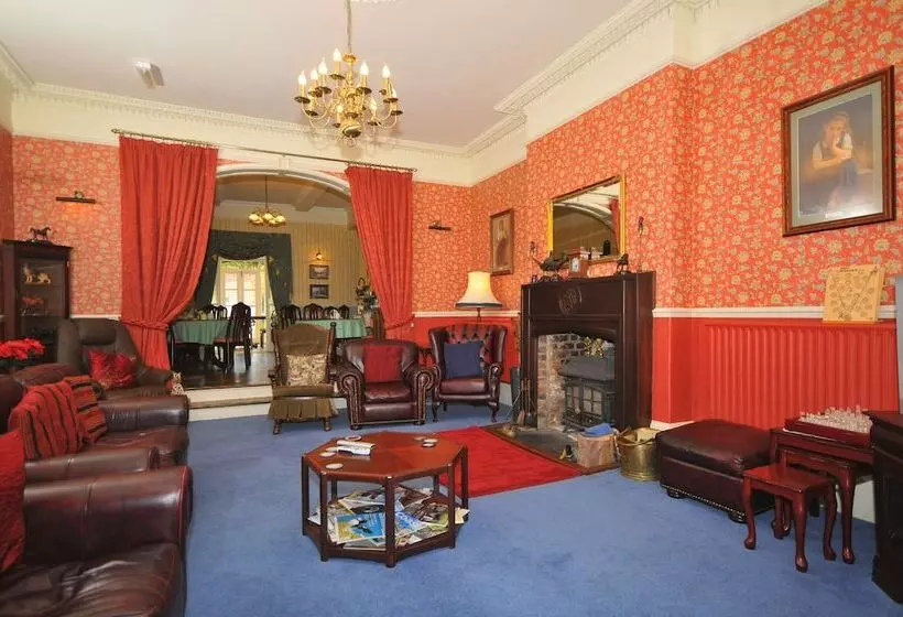 ホテル Edderton Hall Country House