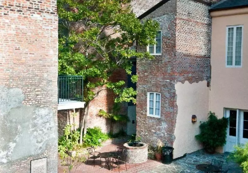 Отель French Market Inn