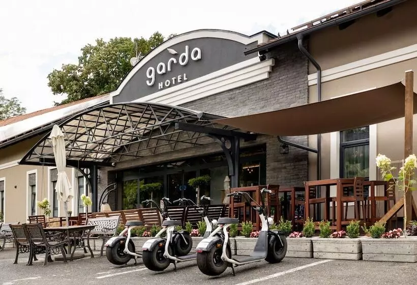 Отель Garda