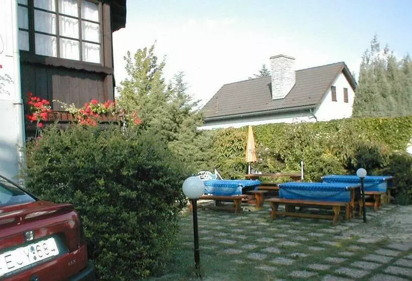 Отель Krisztina Panzió