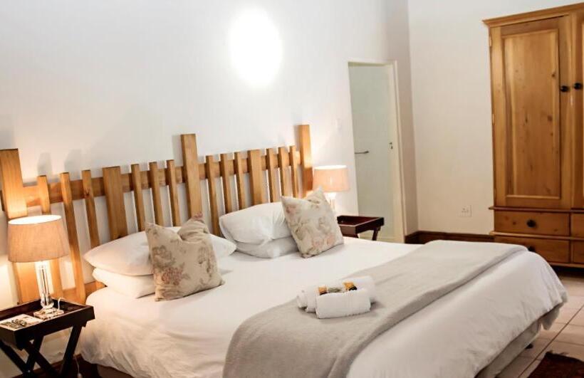 فندق Matoppo Inn