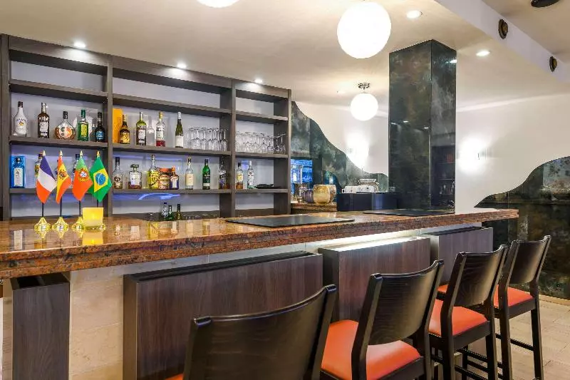 فندق Opera Antwerpen Centrum