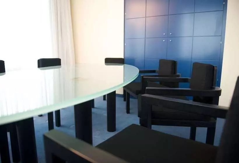 فندق Radisson Blu Furst Leopold