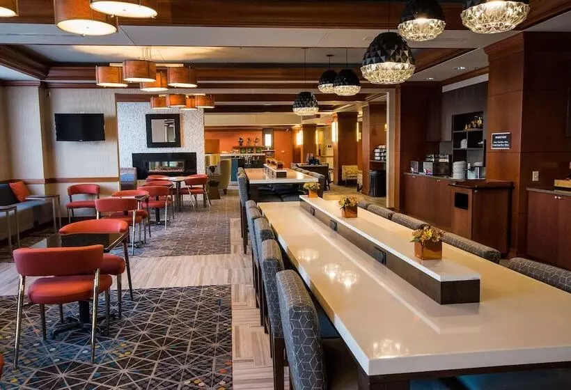 호텔 Wyndham Moline On John Deere Commons