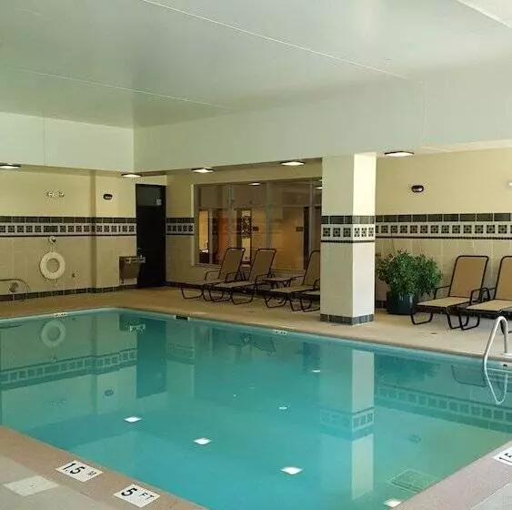 호텔 Wyndham Moline On John Deere Commons