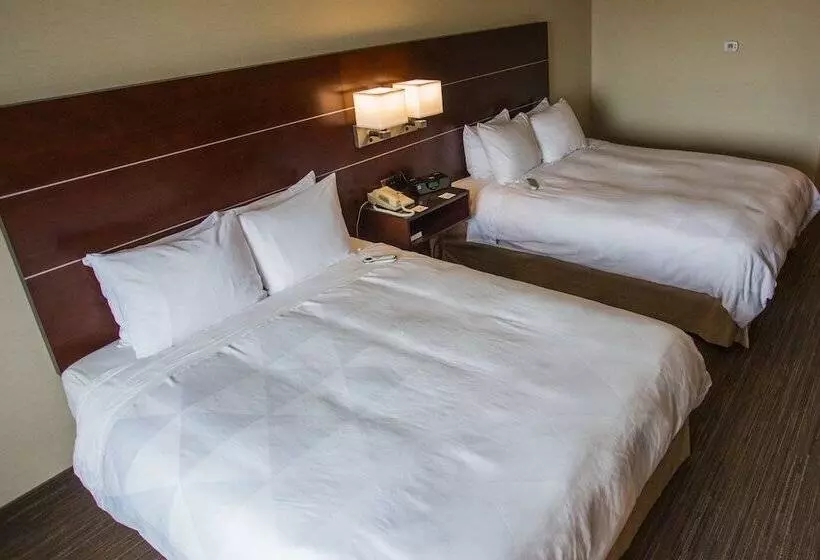 호텔 Wyndham Moline On John Deere Commons