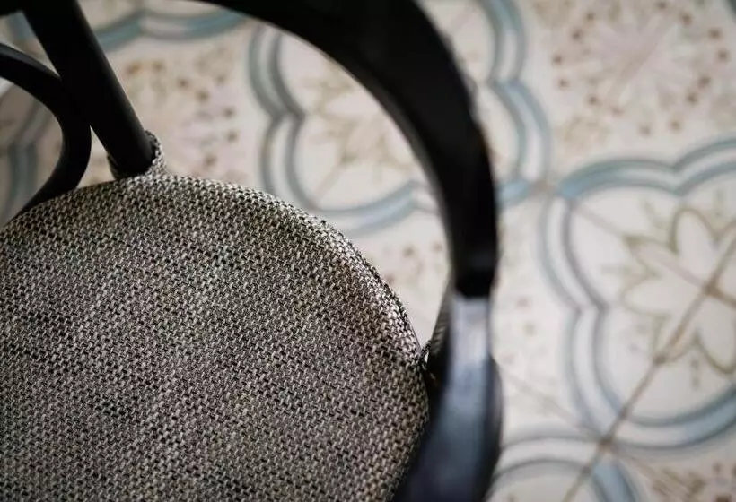 Nomad Hotel & Glamping