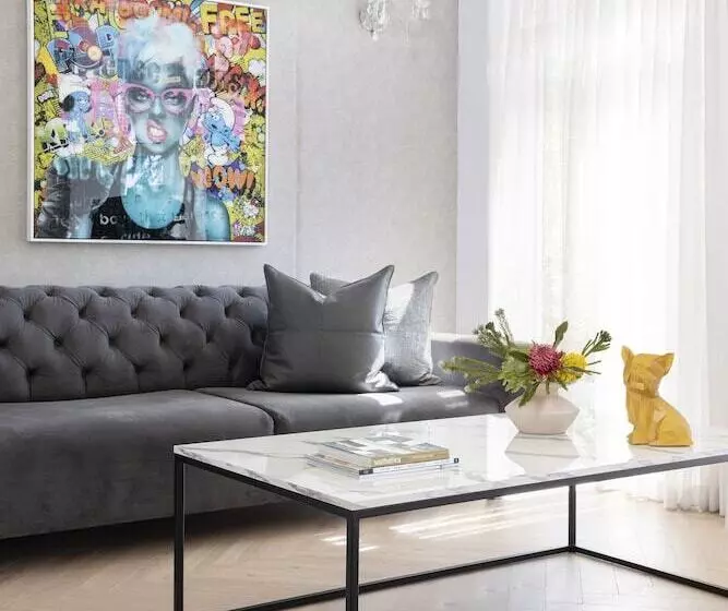 The Clarendon Fresnaye