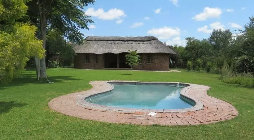 تختخواب و صبحانه Southern Comfort Lodge