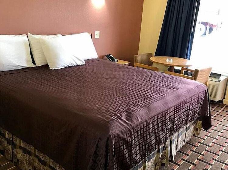 فندق Americas Best Value Inn Indianola