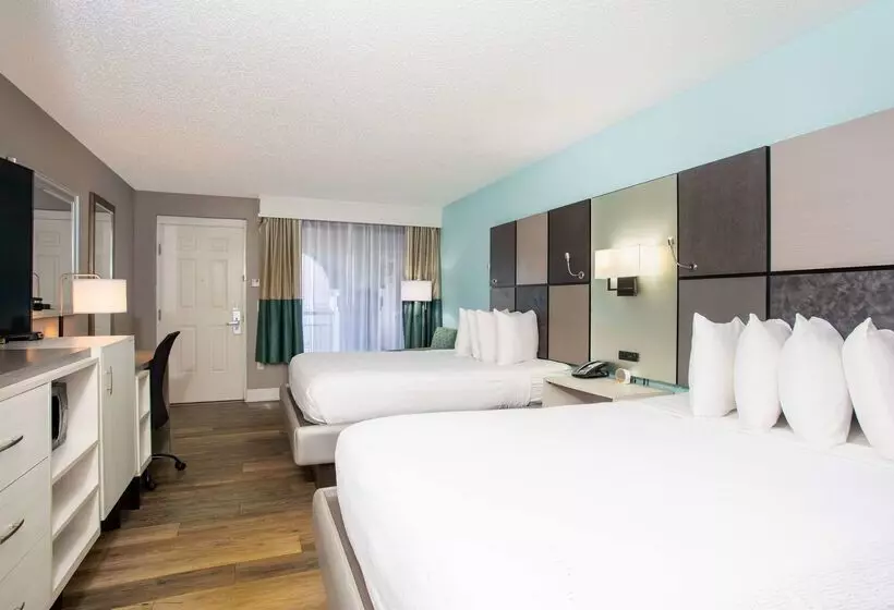 فندق Best Western Seaside Inn