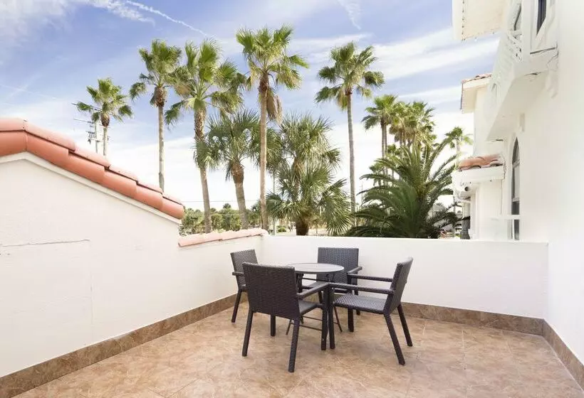 فندق Best Western Seaside Inn