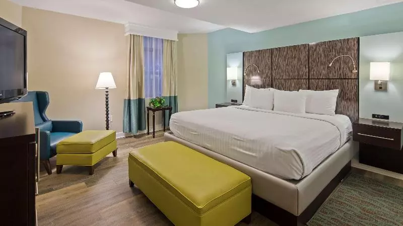 فندق Best Western Seaside Inn