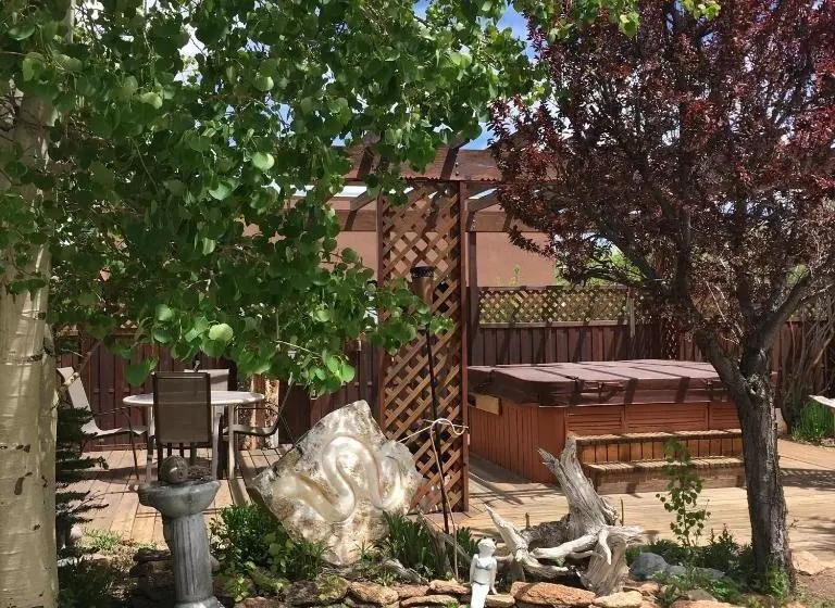 Отель Browns Canyon Inn