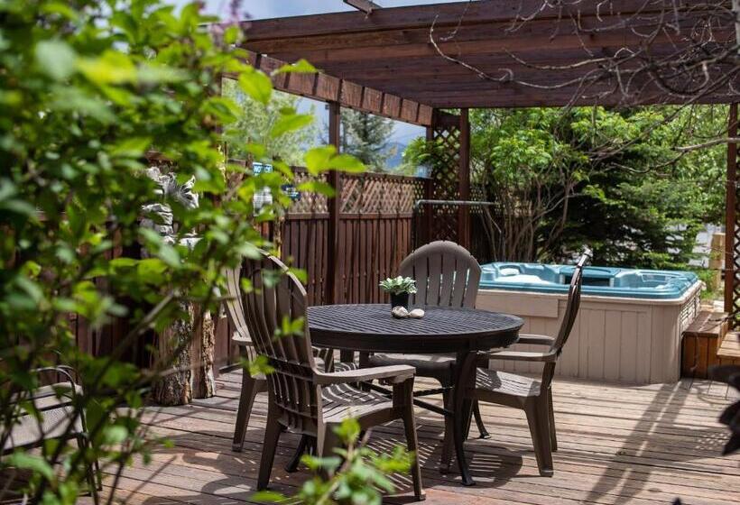 فندق Browns Canyon Inn