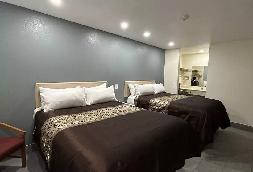 California Inn Hotel And Suites Adelanto Us 395