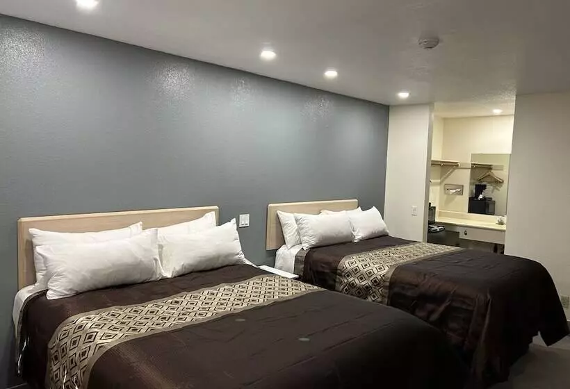 California Inn Hotel And Suites Adelanto Us 395