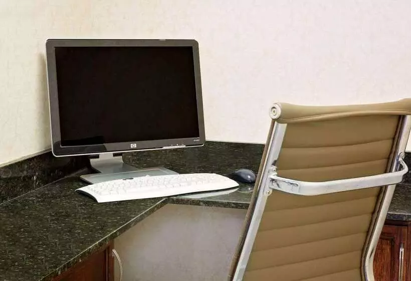 酒店 Days Inn By Wyndham Demopolis