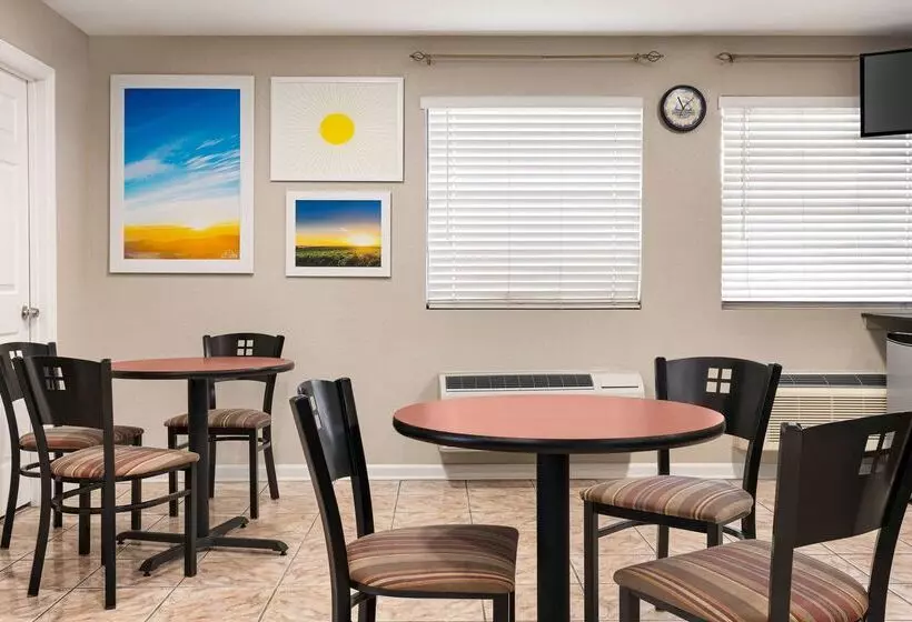 酒店 Days Inn By Wyndham Demopolis