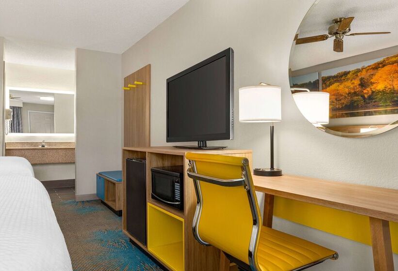 호텔 Days Inn By Wyndham Demopolis