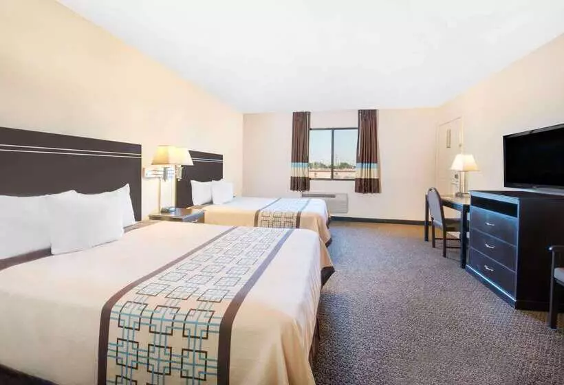 ホテル Days Inn By Wyndham Hobbs