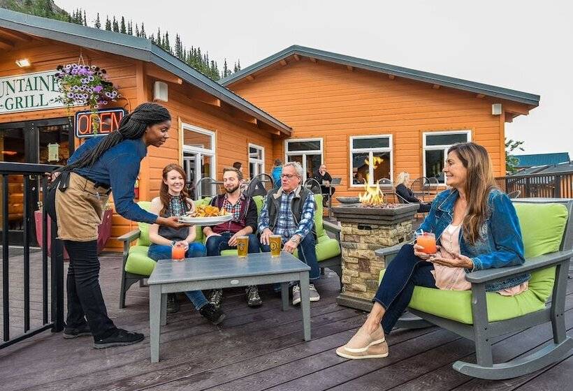 فندق Denali Bluffs