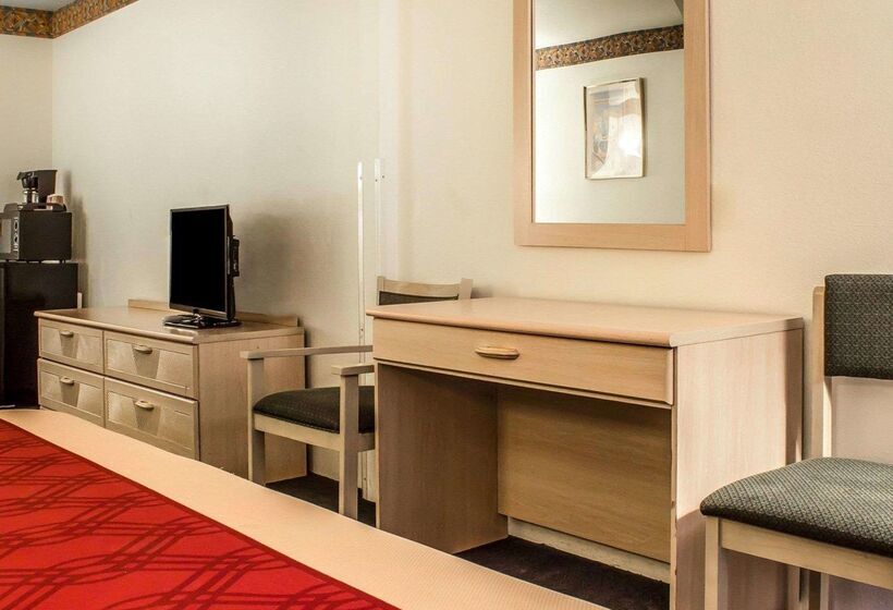 בית מלון כפרי Quality Inn Winslow I 40