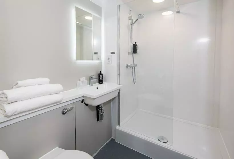 ホテル Ibis Plymouth